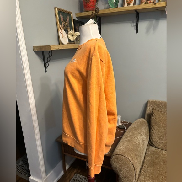 Nike sportswear womens L orange crewneck sweatshirt - Picture 2 of 5